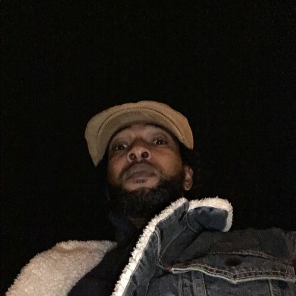 Meet your Posher, Brian - Picture 1 of 1